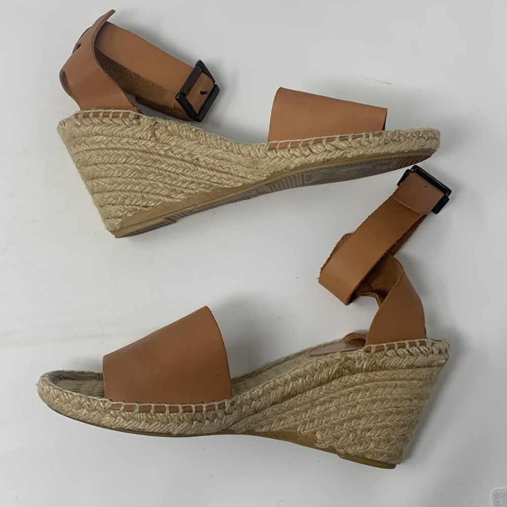 Picon genuine leather comfort ankle strap wedges size 8